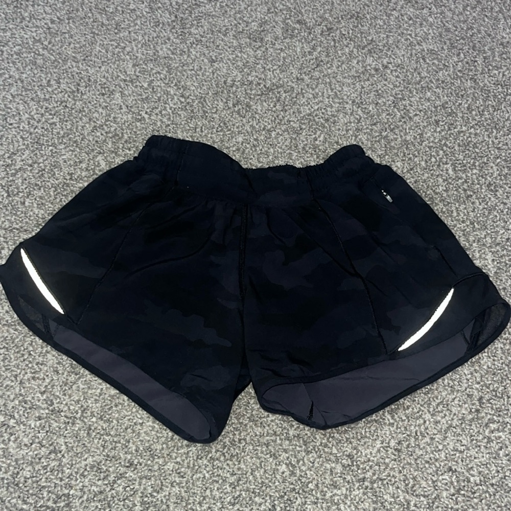 lululemon hotty hots